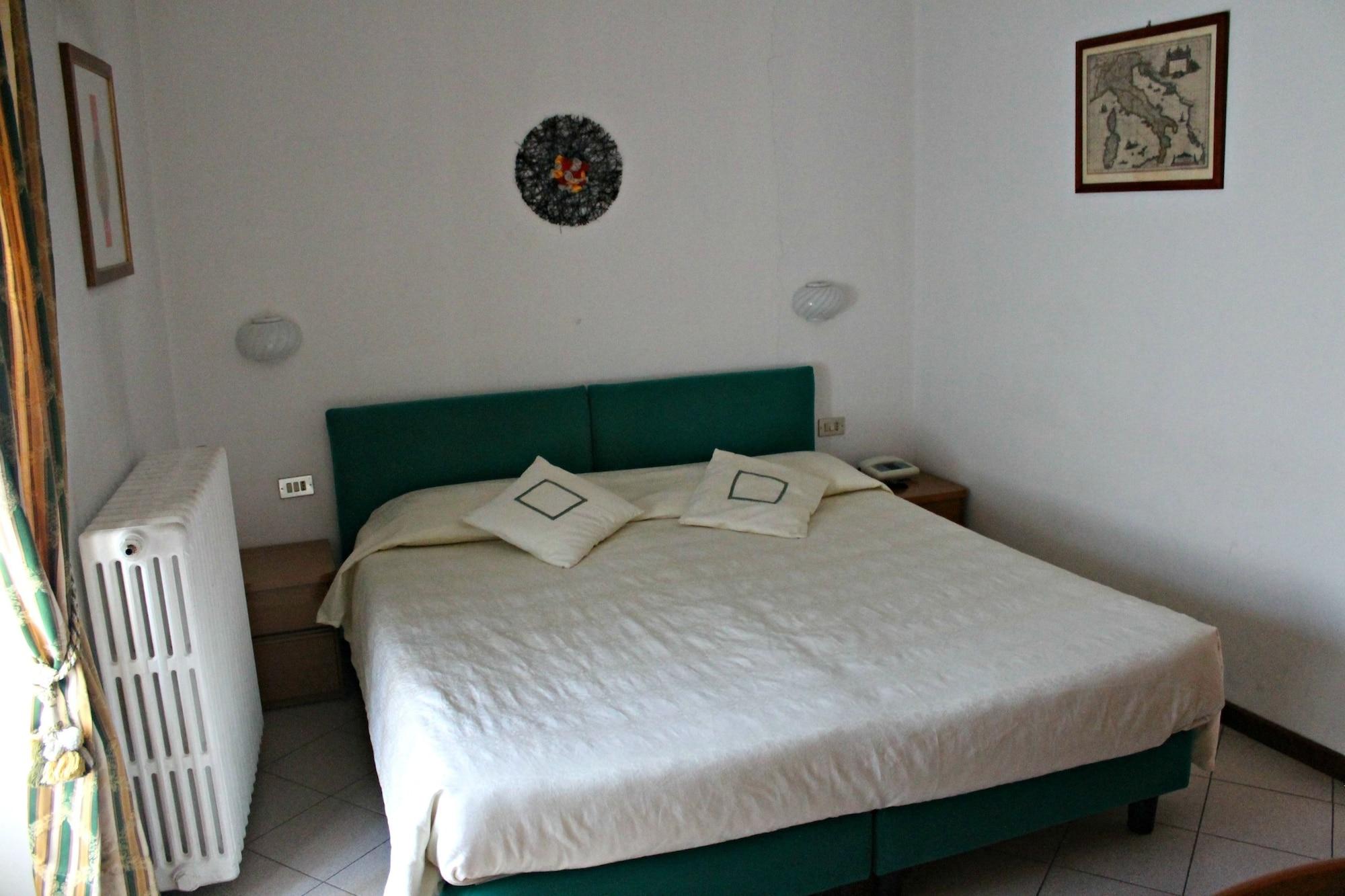 Bed & Breakfast Corte Rossa 3*