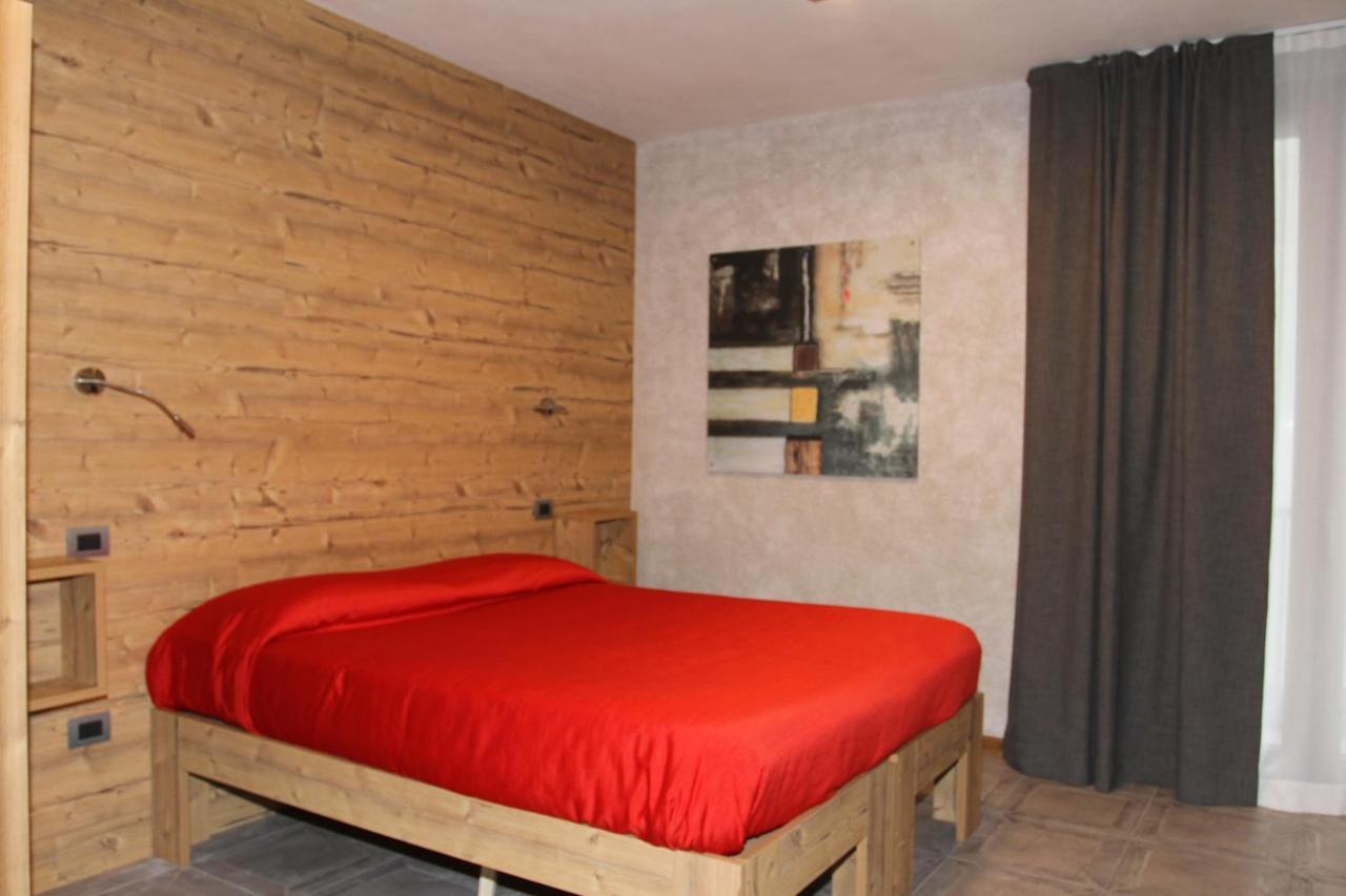 Bed & Breakfast Meublè Stelvio 3*